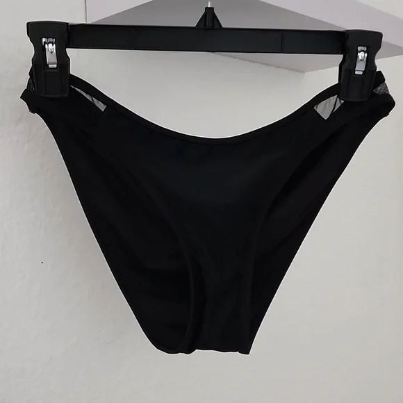 New Look UK Black Bikini Size 34C Small. - Picture 7 of 15